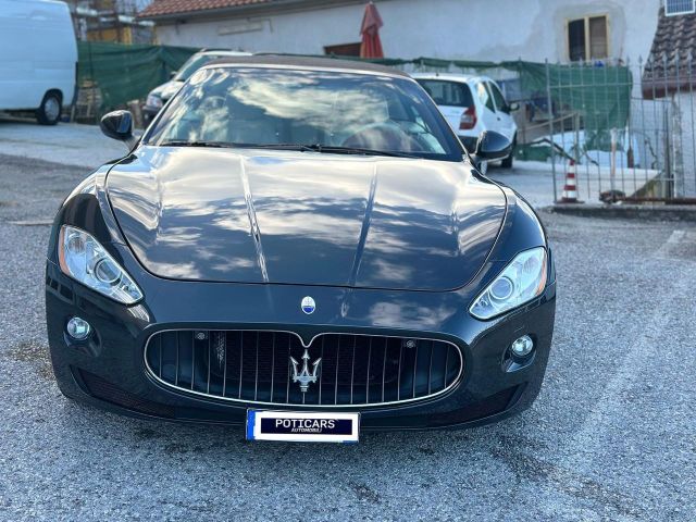 Maserati GranCabrio 4.7 V8