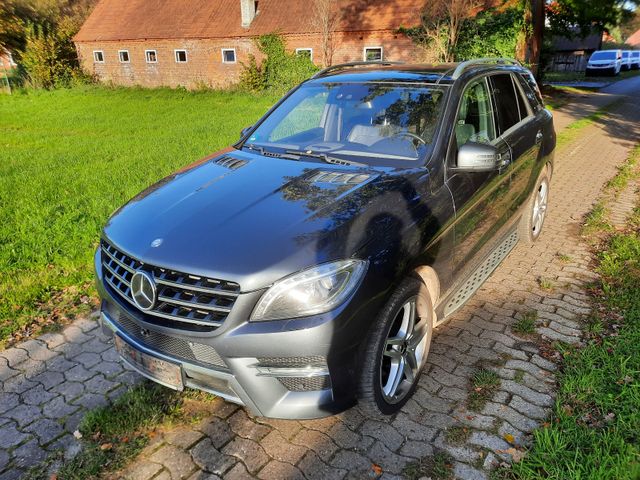 Mercedes-Benz ML 350 CDI BlueTec  AMG-Line