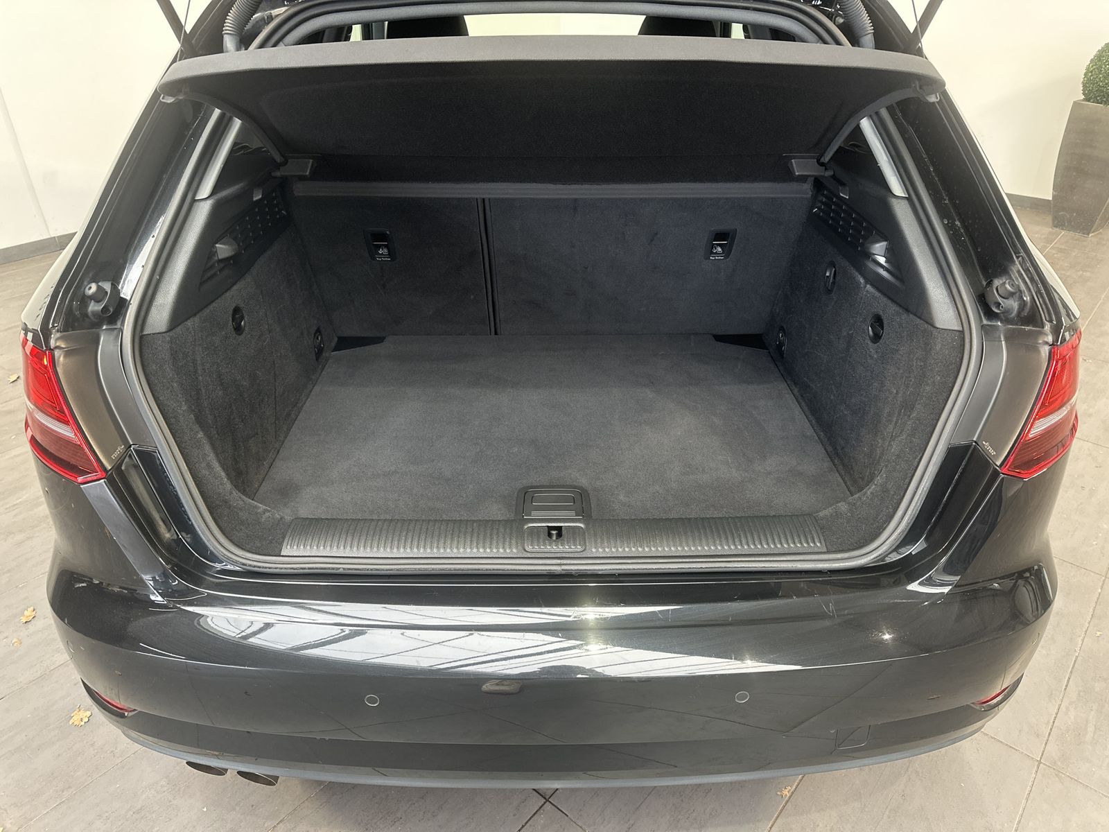 Fahrzeugabbildung Audi A3 SpB 1.5 TFSI Aut. XEN+SHZ+APS+TEMPOMAT+EU6