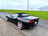 Corvette C6 Cabrio 6 Gang Automatik, Deutsche Erstauslief - schwarze Corvette C6