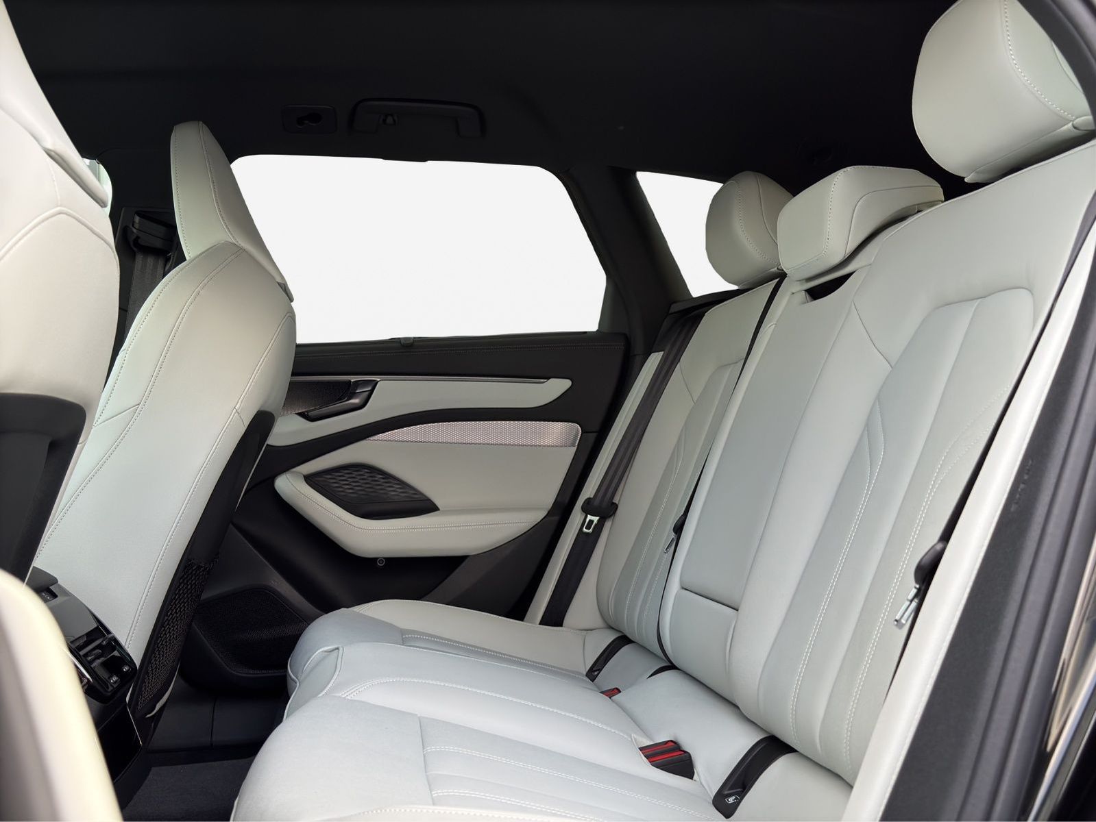 Audi A6 - Bild 16