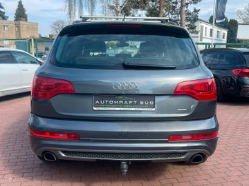Audi Q7 - 6