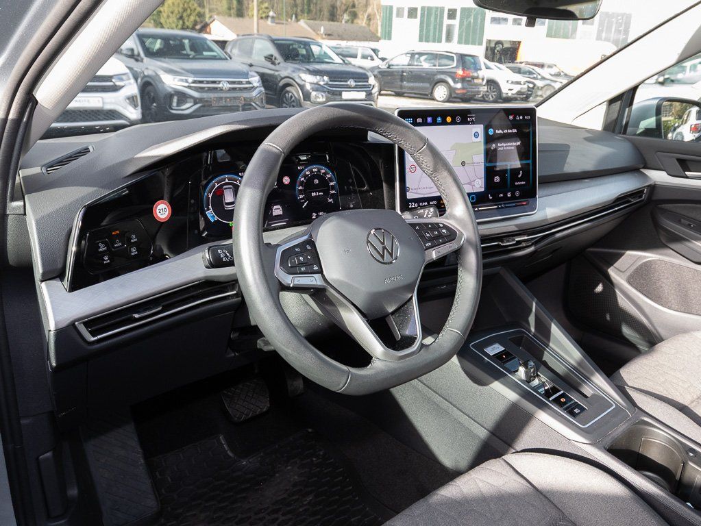 Volkswagen Golf Variant 1.5 eTSI Life ALLW RFK L SHZ LED foto 4