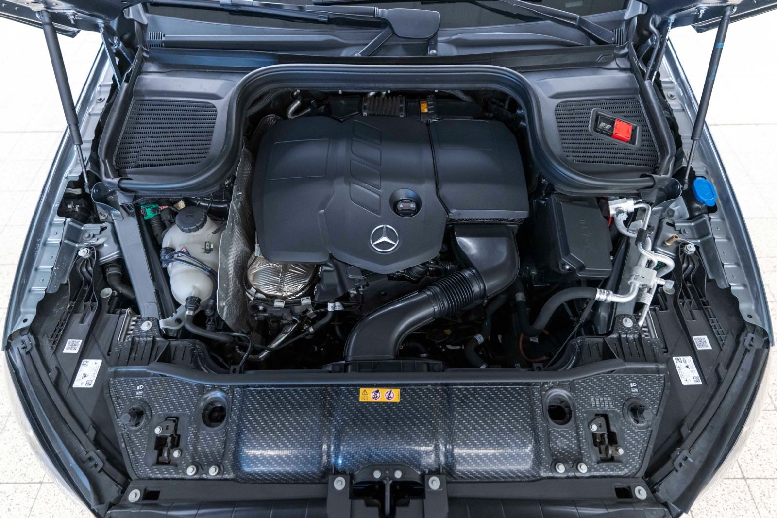 Fahrzeugabbildung Mercedes-Benz GLE 350de 4Matic AMG 3D KAM BURMESTER ACC LUFT