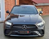 Mercedes-Benz E Klasse Lim.400 d 4Matic*AMG/CARPLAY/1HAND/19ZO - Mercedes-Benz: Grün