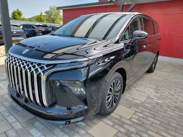 DFM Forthing 9 HEV 7-Sitzer Van  inkl