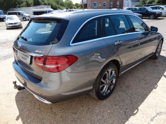 Fahrzeugabbildung Mercedes-Benz C 200 4Matic/2.Hd/Pano/AHK/Kam/Navi/77TKM/