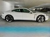 Porsche Taycan PLUS 4 S Performance + PSCB -21 Zoll - Porsche Taycan aus 2020