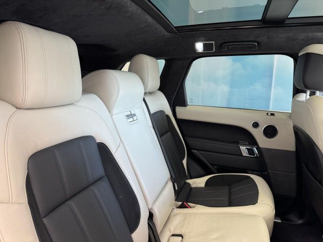 Foto Nummer 5: LAND ROVER Range Rover Sport
