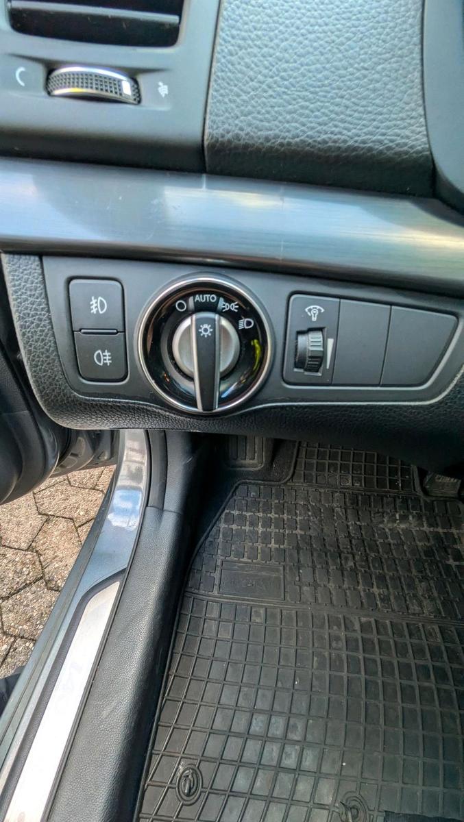 Hyundai i40 2013 — photo 14