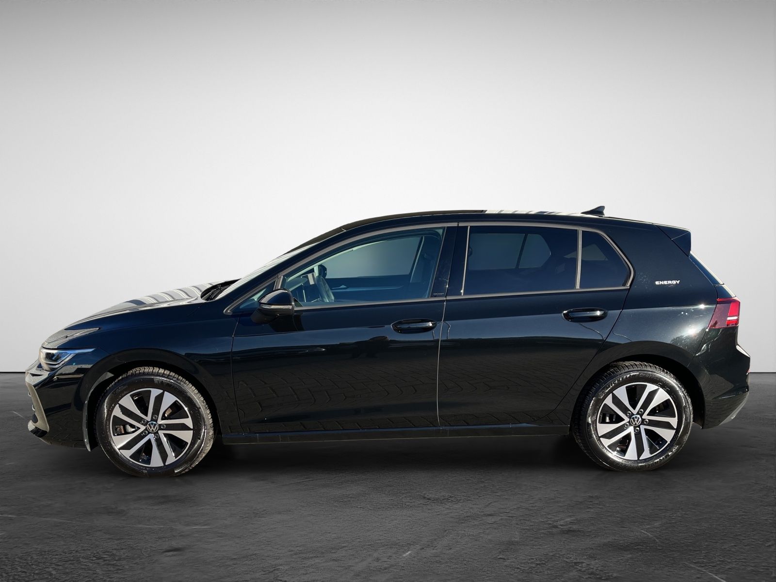 Volkswagen Golf 8 1.5 TSI Energy AHK Standheiz Navi LED Ka foto 4