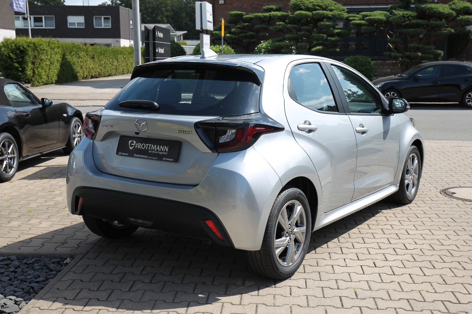 Mazda 2 Hybrid - Bild 3