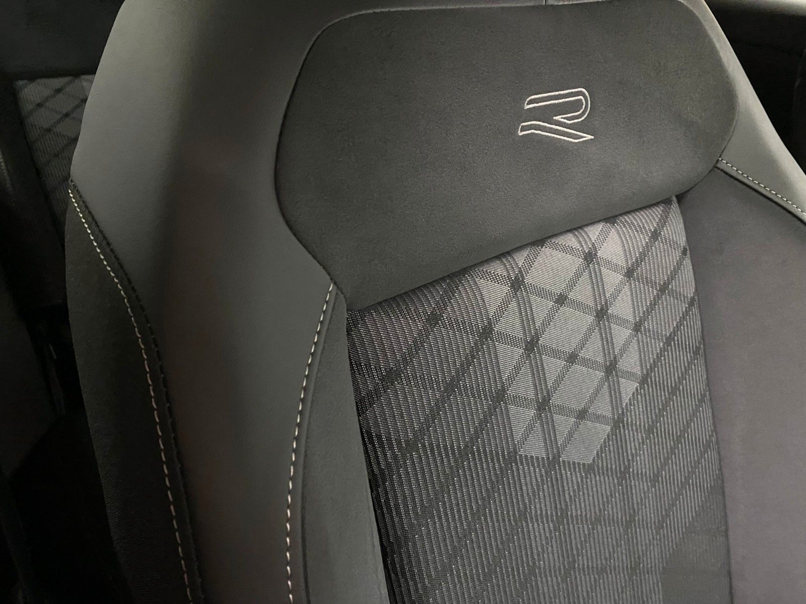 Volkswagen T-Cross - Bild 15