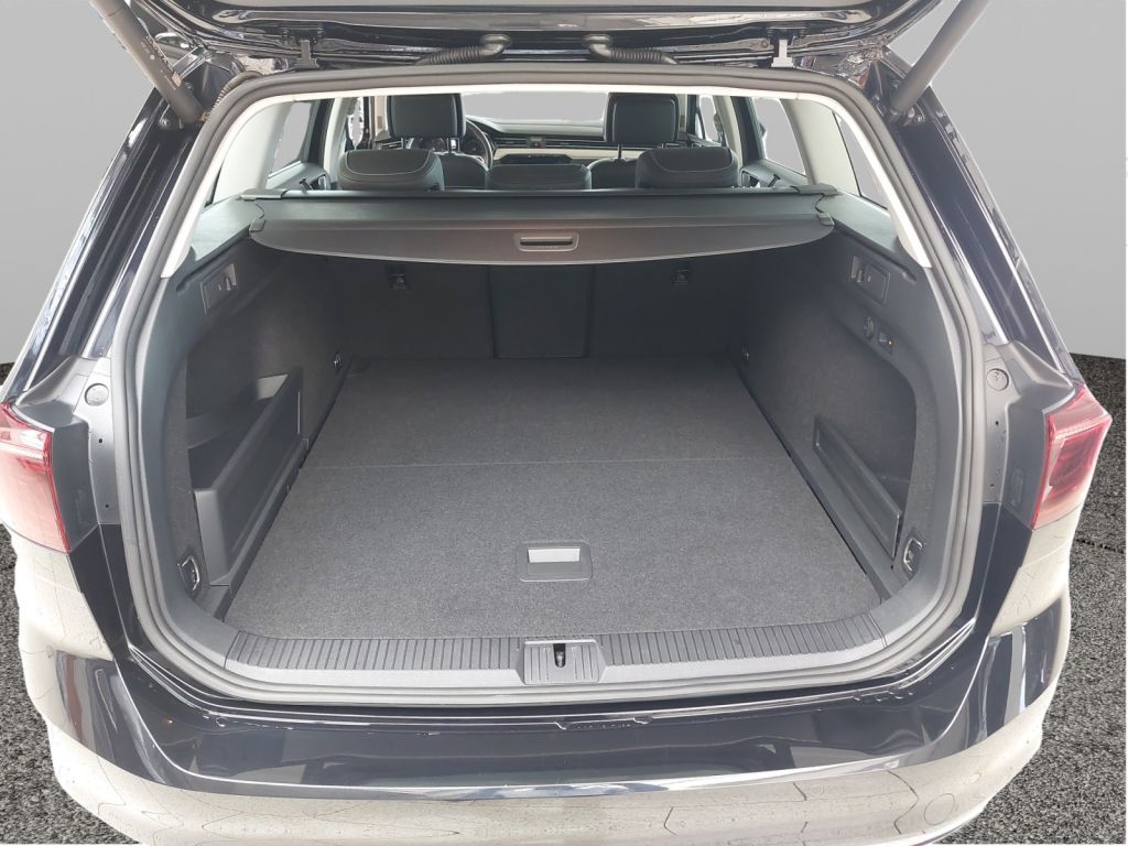 Fahrzeugabbildung Volkswagen Passat Variant 4Motion Elegance Standheizung AHZ