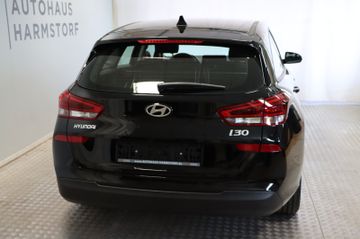 Hyundai i30 cw Comfort AT LED Navi SH Alufelgen Kamera