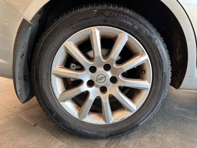 MYAUTOCENTER – Gebraucht- und Jahreswagen mit Werkstattservice in Pfaffenhofen Opel Zafira B Edition*Isofix*Klima*CD-Player*7-Sitzer