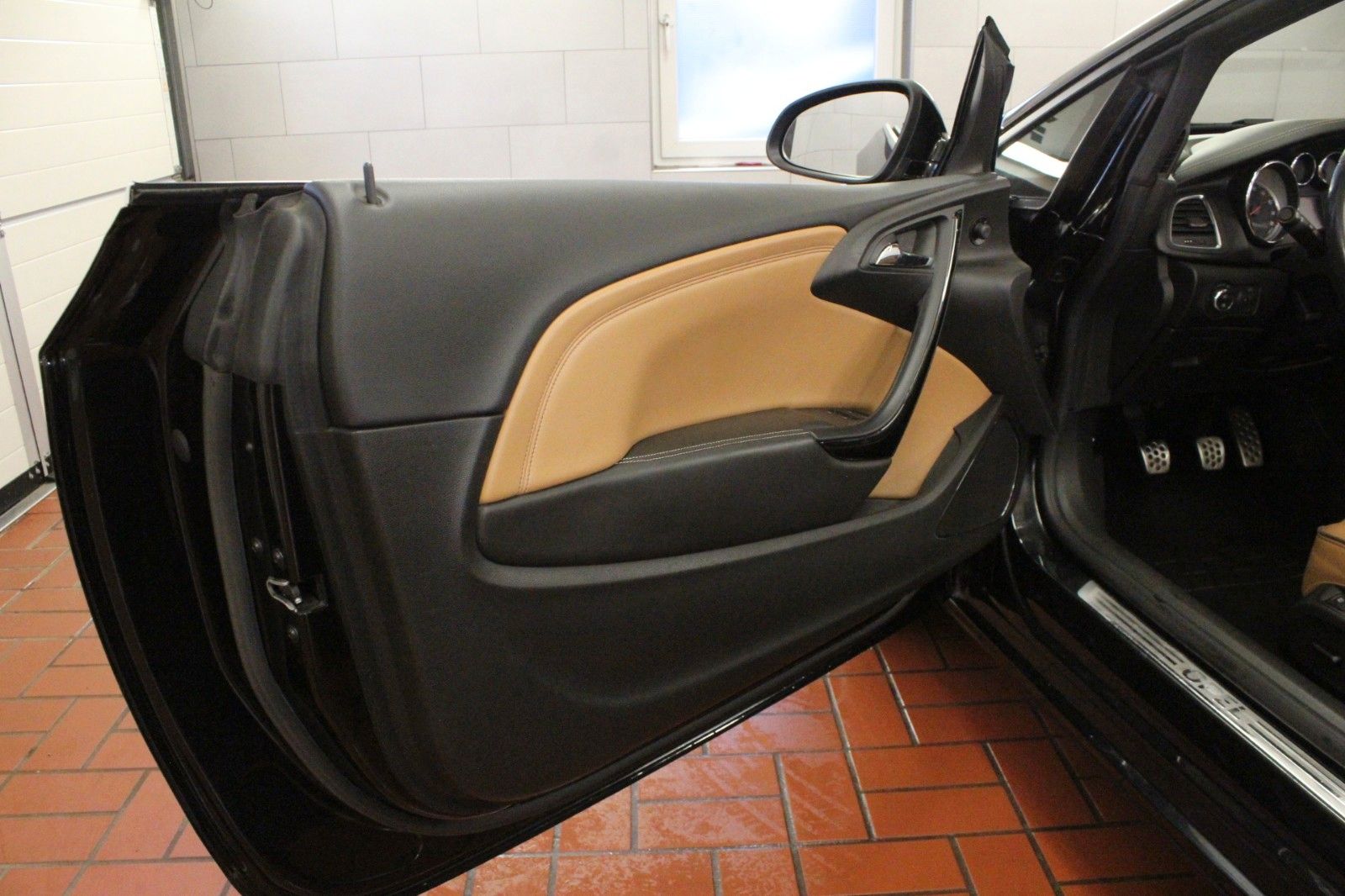 Fahrzeugabbildung Opel Cascada 1.4 Turbo 103kW ecoFLEX Active