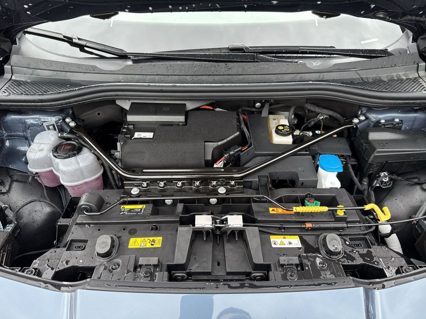 Cupra Tavascan - Bild 16