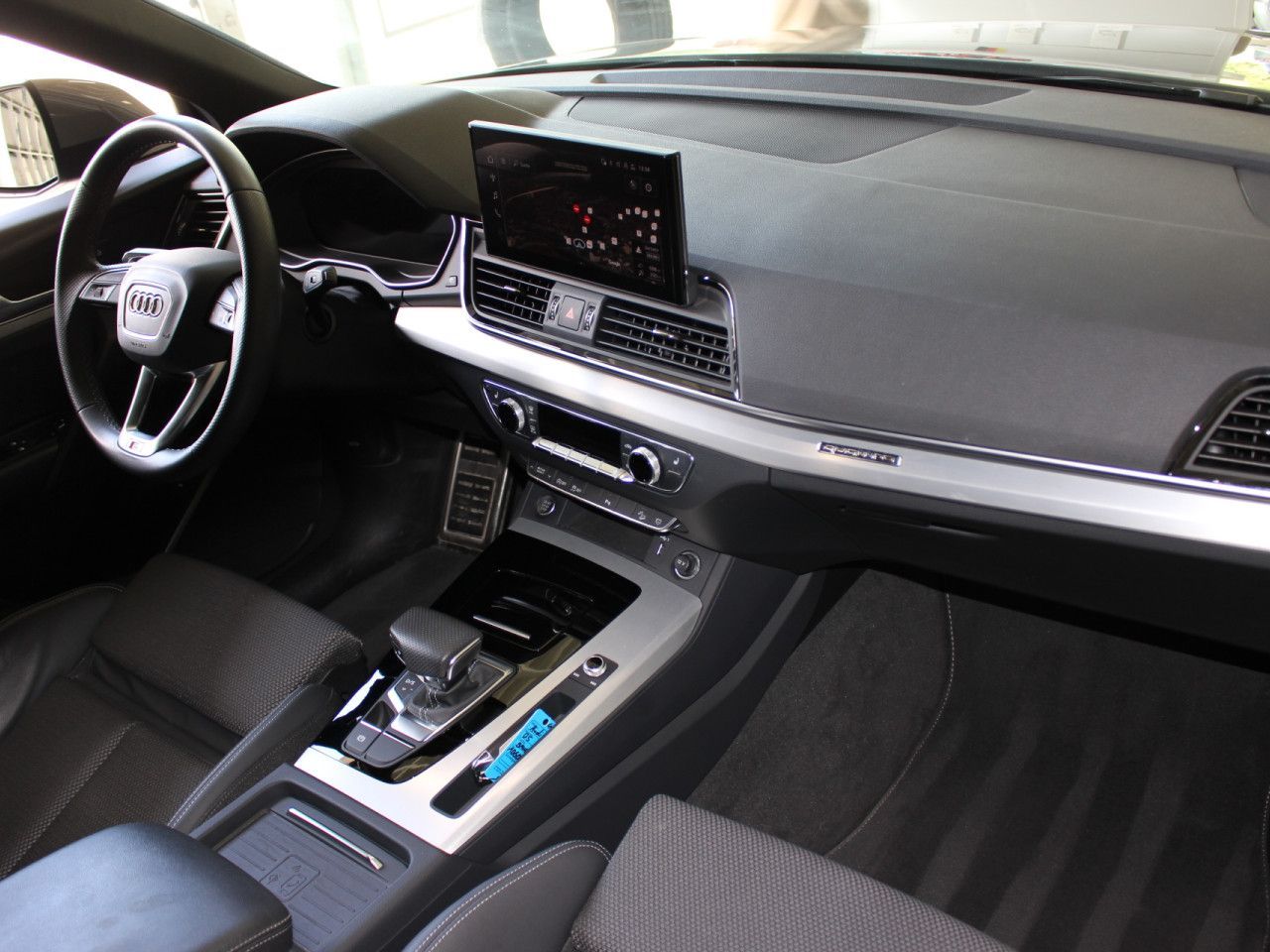 Fahrzeugabbildung Audi Q5 40 TFSI quattro S line AHK/Matrix/ACC