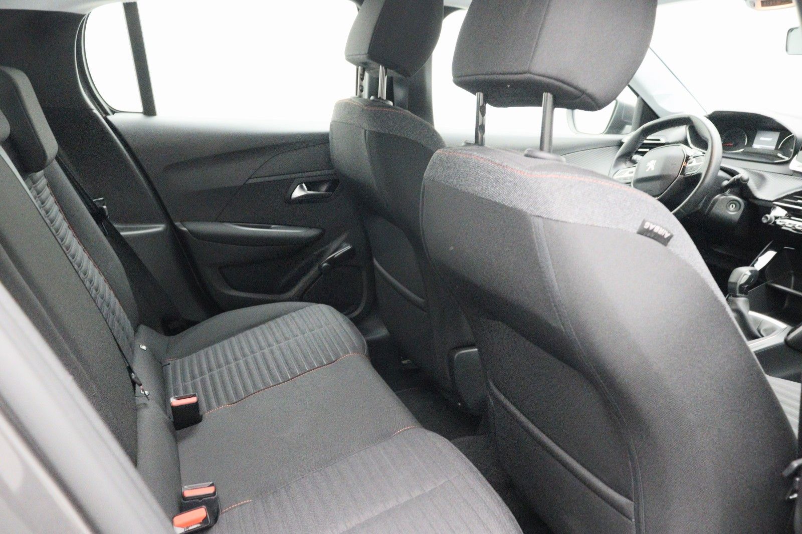 Fahrzeugabbildung Peugeot 208 1.2 Active