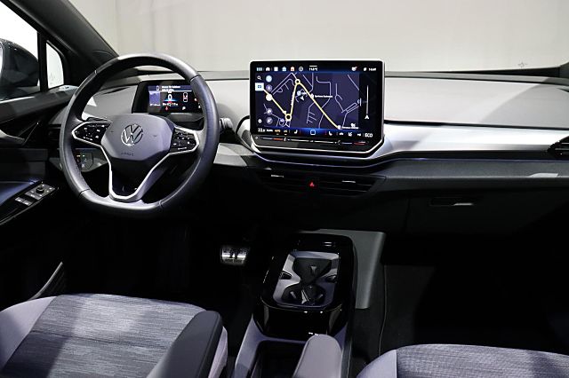 ID.4 Pure 125kW Wärmepumpe IQ-LIGHT ACC Anschlus