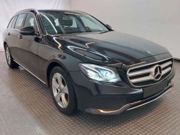 Mercedes E 200 - 2