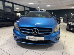 MERCEDES-BENZ A 180 Style Edition/NAVU/CAM/SHZ/PDC/MEMORY/LPG!