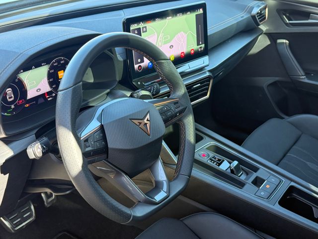 Formentor VZ 1.4 e-Hybrid DSG Navi/Pano/AHK/LED