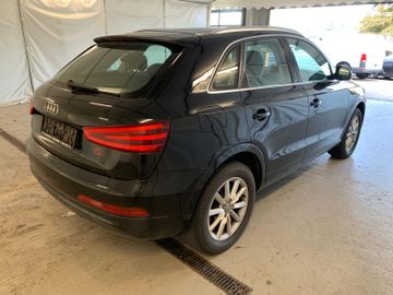 Audi Q3 - 4