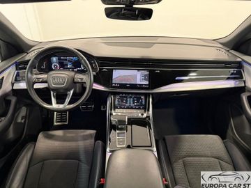Audi Q8 - 12