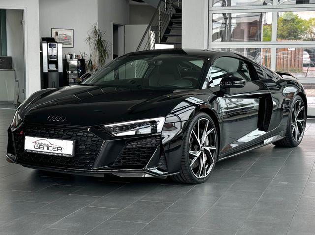 Audi R8 Coupe 5.2FSI quattro performance"Keramik/B&O"