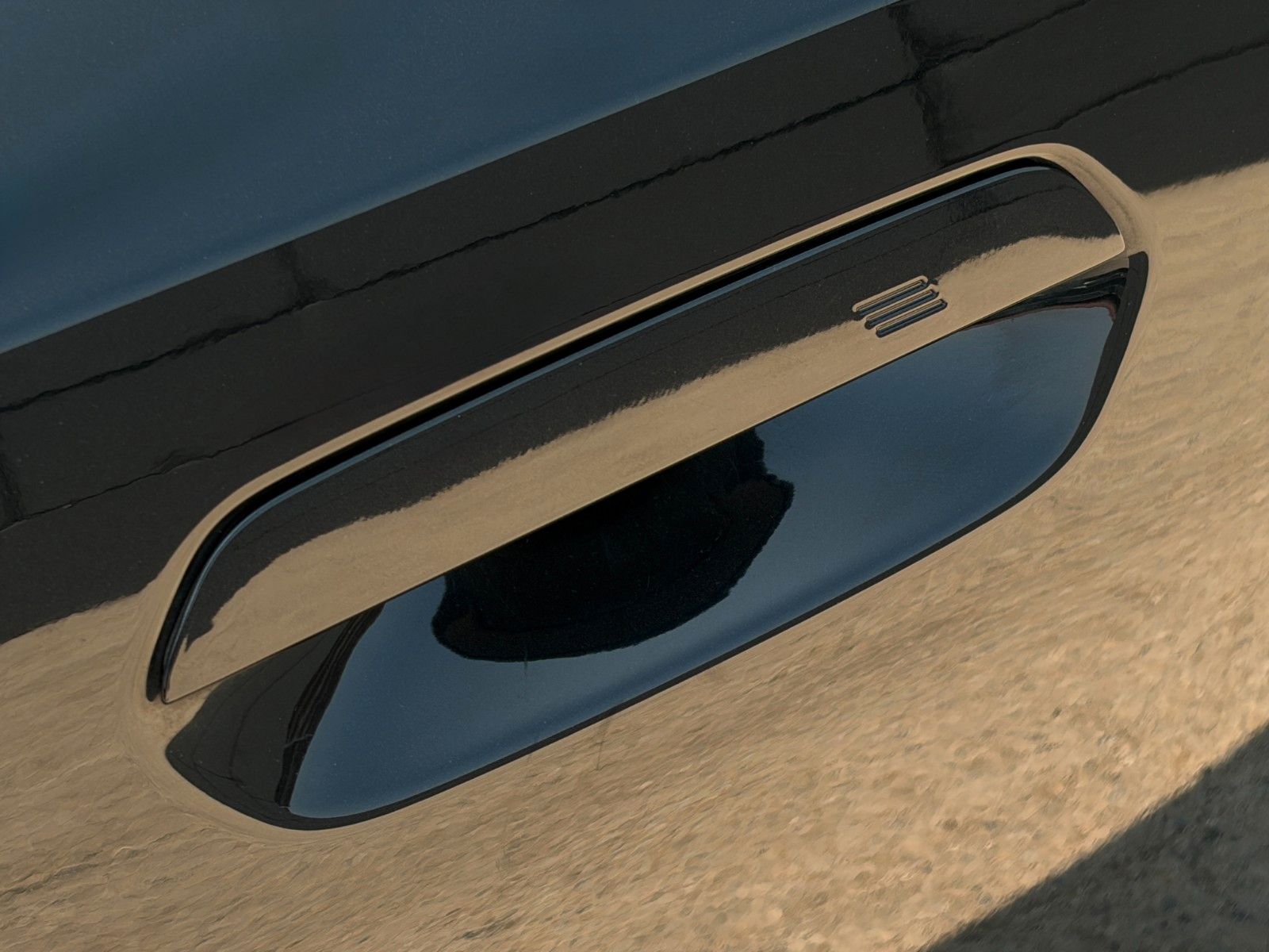 Fahrzeugabbildung BMW i5 eDrive40 Touring M Sport Shadow 360° B&W HuD