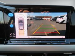 VW Golf VIII 2.0 TDI Move DSG LED Navi ACC Rfk 16'' VW Golf VIII 2.0 TDI Move DSG LED Navi ACC Rfk 16''