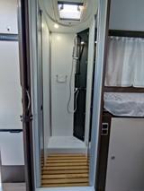 Benimar Tessoro 463 UP / 5 Gurte und Schlafplätze - Wohnmobil oder -wagen 5 Schlafplätze