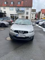 Nissan Qashqai J10 2.0l - Nissan Qashqai J10 mit Benzin-Antrieb