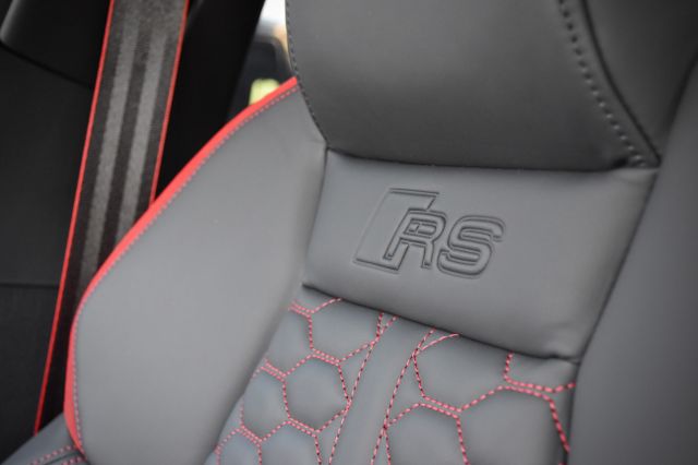 Fahrzeugabbildung Audi RS3 2.5 TFSI QUATTRO B&O ACC SPORTABGAS 19 ZOLL