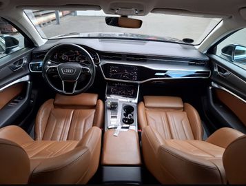 Audi A6 - 8
