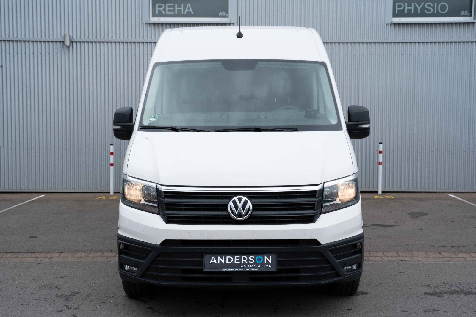 Fahrzeugabbildung Volkswagen CRAFTER 2.0 TDI KA 35 LR KAM TEL AHK PDC MFL