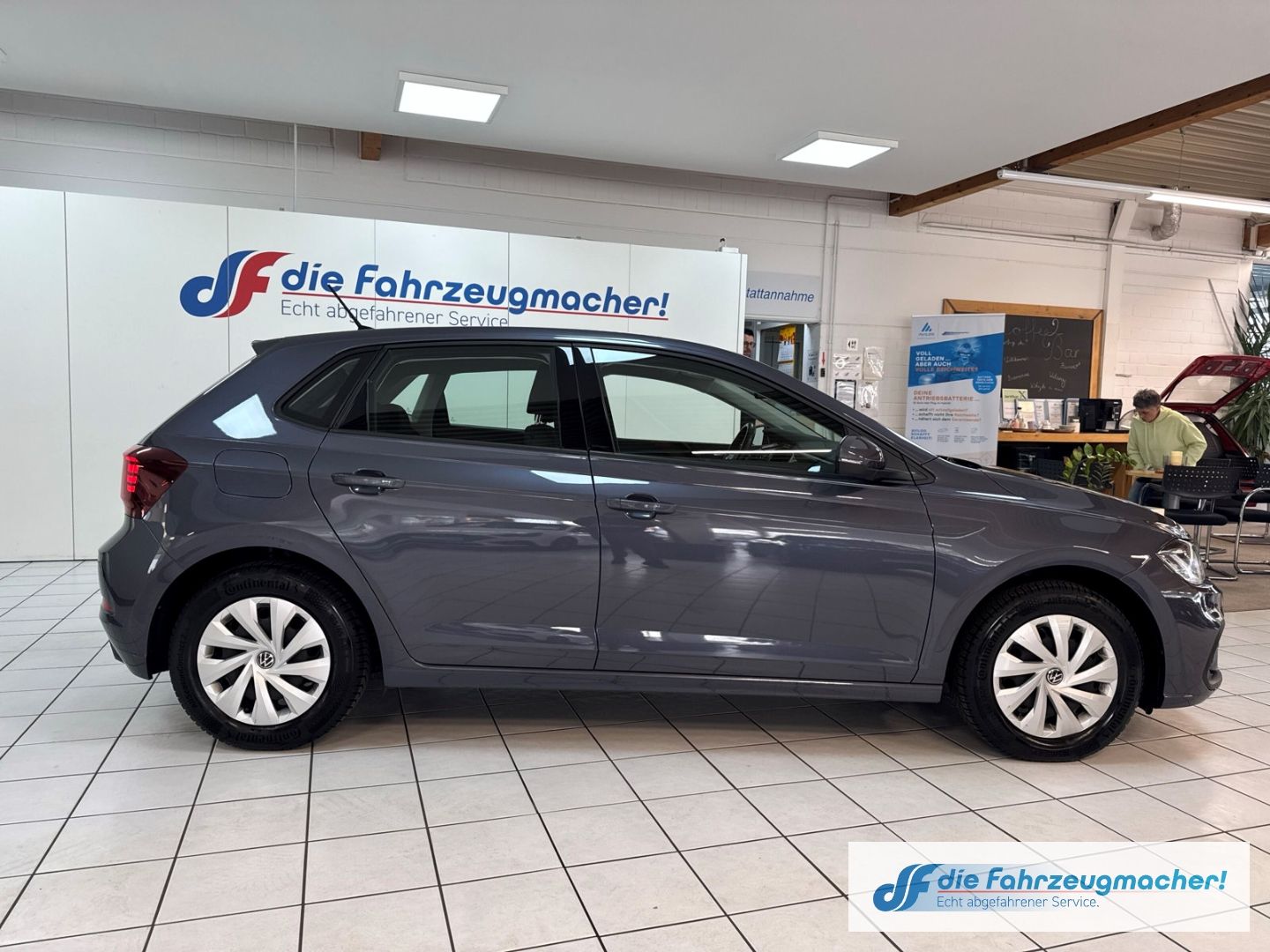 Fahrzeugabbildung Volkswagen Polo VI Life Navi Digitales Cockpit LED ACC Appl