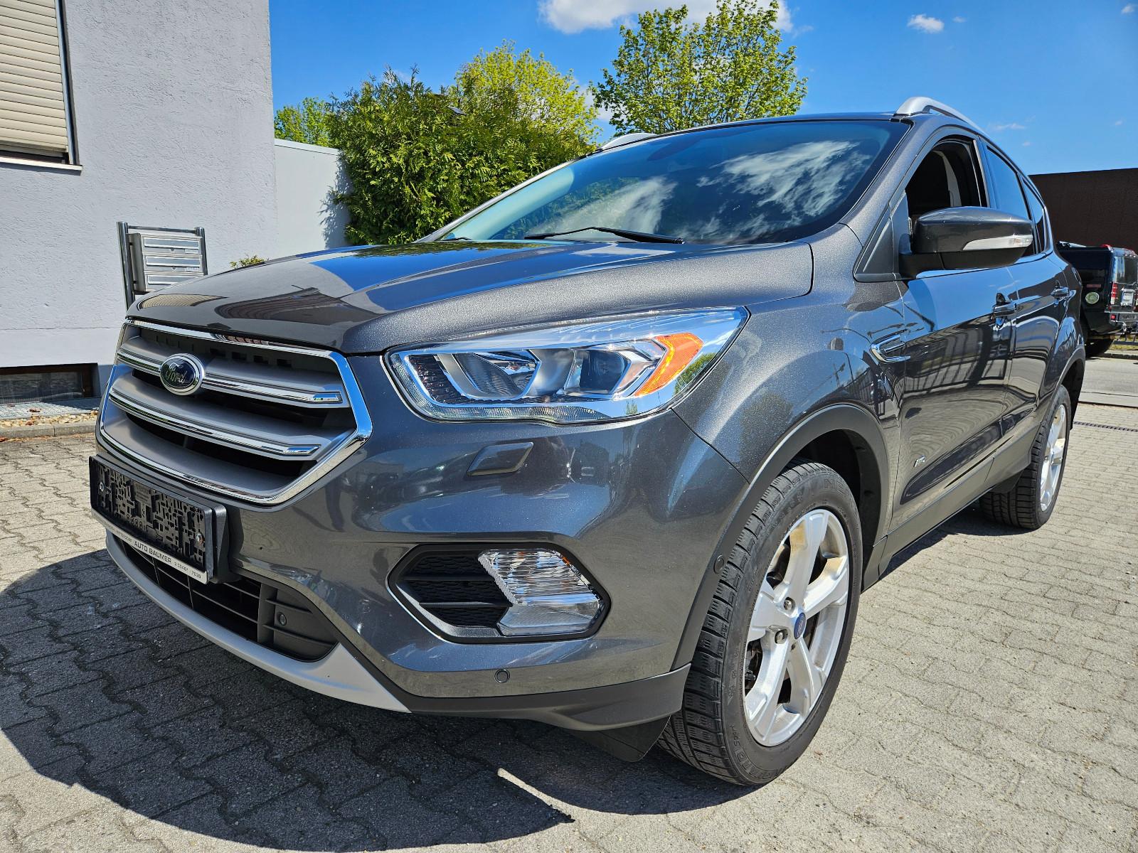 Ford Kuga Titanium - Navi - Xenon - Kamera