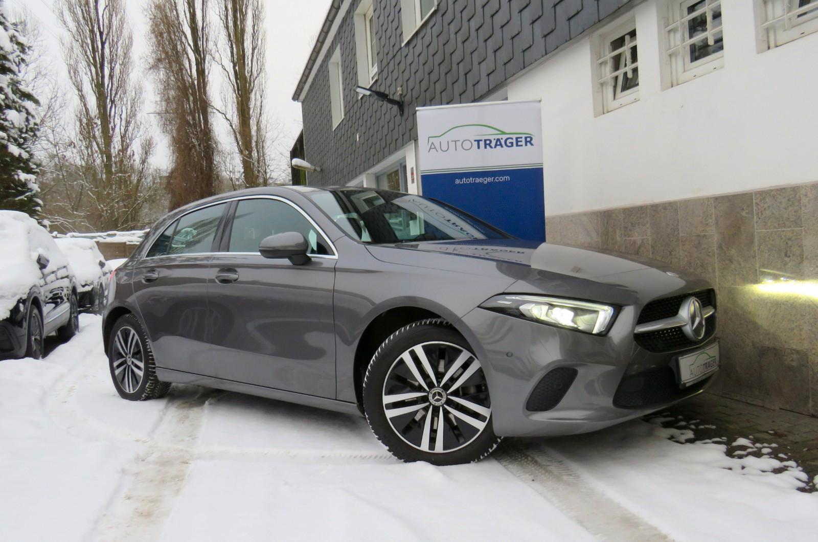 Mercedes-Benz A 200 Progressive // Widescreen/Totwinkel/Kamera