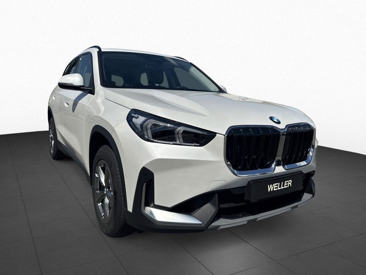 BMW X1 xDrive23i AdLED,AHK,360°,H/K,HUD,DAPro,KomZu foto 2