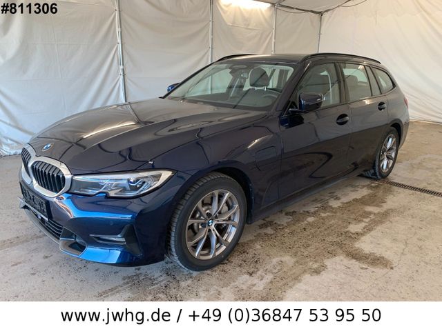 BMW 330 e Sport Line Laser DrivingAs+HeadUp CockpPro