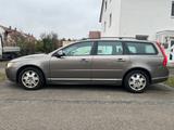 Volvo V70 2.4 D5 Kombi Momentum AHK, Leder, Xenon - gebrauchte Volvo V70 aus dem Jahr 2008