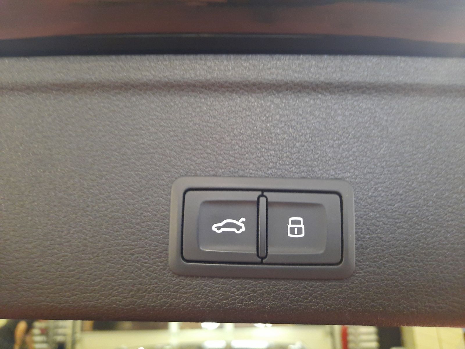 Fahrzeugabbildung Audi A4 Avant 50 TDI Q sport LED ACC PANO NAVI SOUND