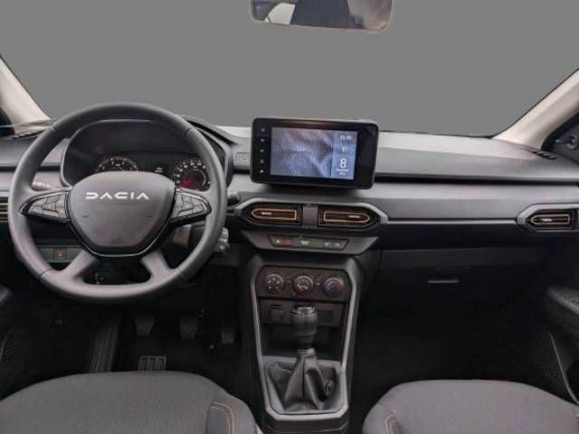 Fahrzeugabbildung Dacia Sandero Stepway Essential TCe 90
