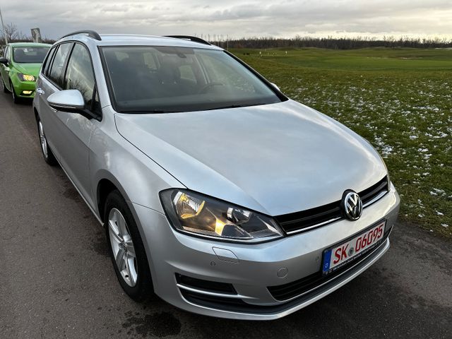 Volkswagen Golf VII Variant*TEMPOMAT*PDC*SITZHZ*KLIMAAUTO*