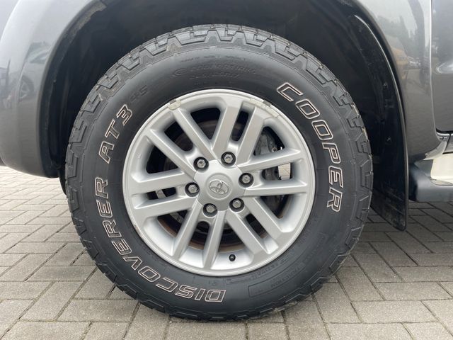 Toyota Hilux  Extra Cab Comfort 4×4