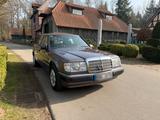 Mercedes-Benz Mercedes Benz 260 E w124 in Bornit (H-Kenn... - Mercedes-Benz 260: W124 260e