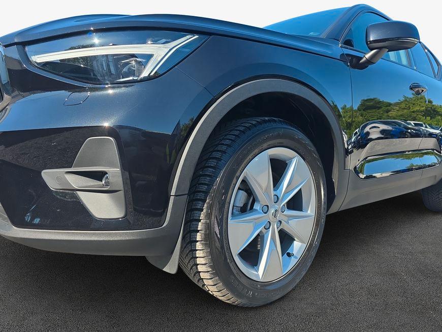 Volvo XC 40 B3 2WD Core +ANHÄNGERKUPPLUNG+LED+SHZ+PDC